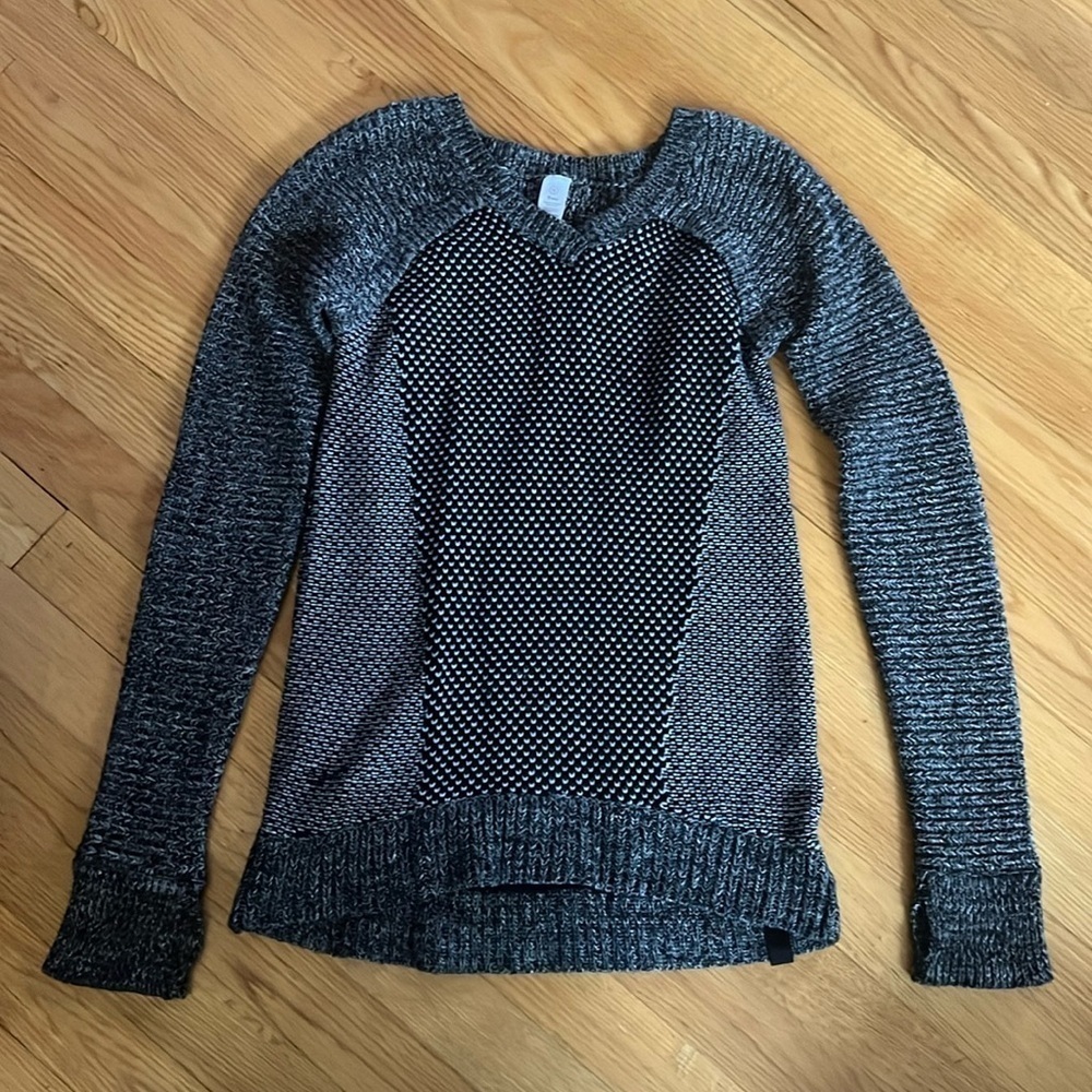 Ivivva 100% cotton knit sweater
